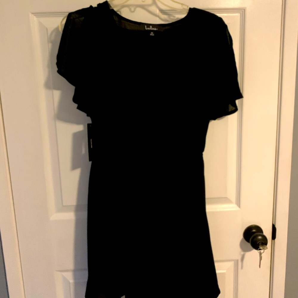Cocktail black dress.